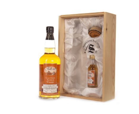GARNHEATH 1972 SILENT STILLS 27 YEARS OLD Closed 1985. Airdrie, Lanarkshire. Single Grain Scotch Whisky. Distilled 3rd May 19