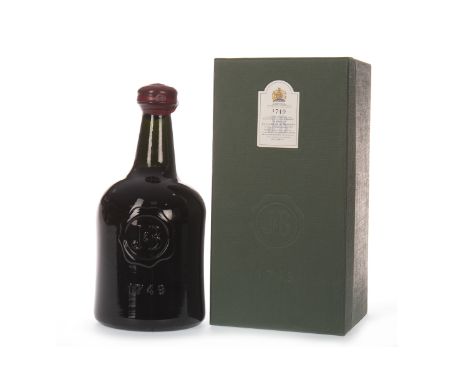 J&B 1749 AGED 25 YEARS Blended Scotch WhiskyA blend of 25 Scotch whiskies, bottled to celebrate 250 years of Justerini & Broo
