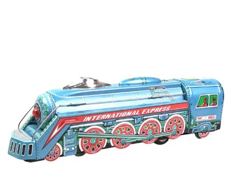 GROUP OF VINTAGE MODELS, including a tinplate locomotive, some boxed and loose