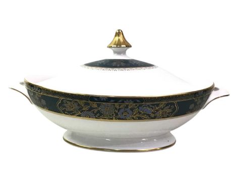 ROYAL DOULTON PART DINNER SERVICE, CARLYSLE PATTERN including bowls, plates, coffee cups and saucers, and tureens