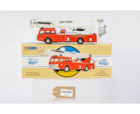 Manufacturer  - Corgi | Description - Dennis Simon Hydrolic Platform - West Glamorgan Fire Brigad | Stock Code - 97392 | Note