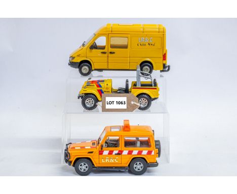 Manufacturer  - N/A | Description - 3 Assorted Loose Models | Stock Code - N/A | Notes - None| Scale - ? | Certificate - No