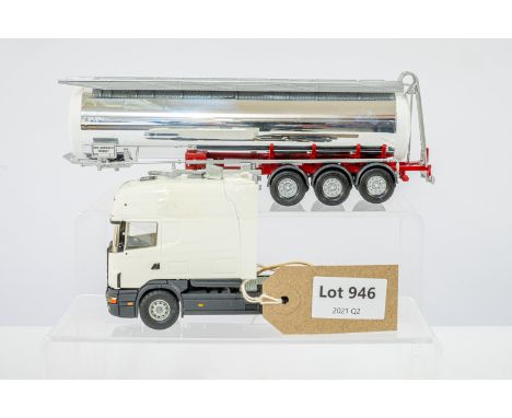 Manufacturer  - N/A | Description - Scania 164L-580 Topline 4x2, Corgi Tanker Trailer | Stock Code - N/A | Notes - No boxes| 