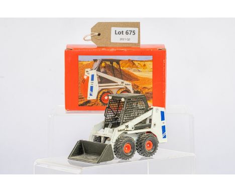 Manufacturer  - Gama | Description - Clark Bobcat Lader | Stock Code - 9420 | Notes - | Scale - 1:50 | Certificate - No