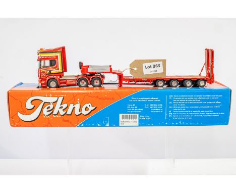 Manufacturer  - Tekno | Description - Scania R580 Topline 6x2 tractor with 4-axled lowloader - Sandy Kydd | Stock Code - 5504