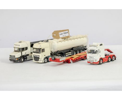 Manufacturer  - ? | Description - 3 x Assorted Loose Models | Stock Code - ? | Notes - No boxes| Scale - 1:50 | Certificate -