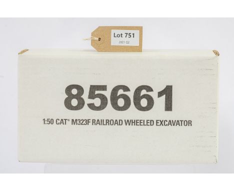 Manufacturer  - Diecast Masters | Description - CAT M323F Railroad Excavator | Stock Code - 85661 | Notes - Sealed Box| Scale