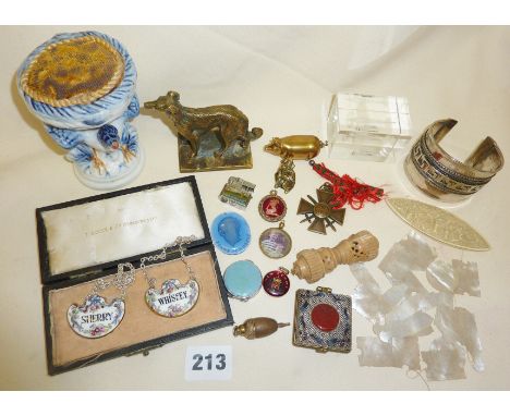 Interesting collection of items - Chinese mother-of-pearl thread winders and gaming tokens, Chinese carved shuttle, Acorn sha