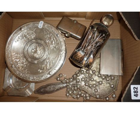 Box of silver plate, Indian white metal necklace, pastry forks and a rare Baron chrome plated pipe tobacco loading cigarette 