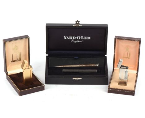 Yard-O-Led Regent hexagonal silver pencil the engine turned barrel hall marked in rectangular reserve, with replacement leads