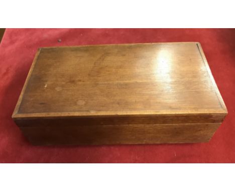 Old Waterloo Bridge vintage tea caddy, a small wooden box with a placard inside which reads "Silver Grey Elm - Taken from the