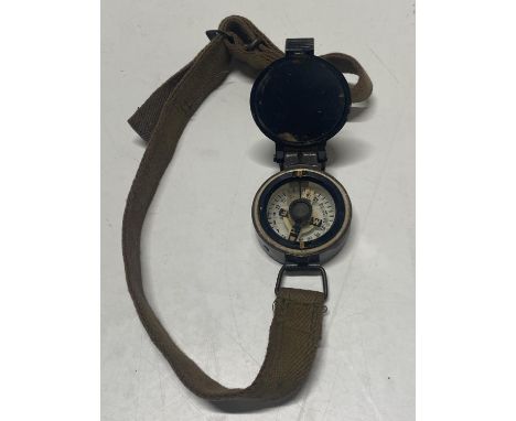 A vintage RAF 6b/2593 aircrew wrist compass 