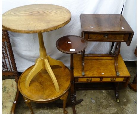 2 reproduction sofa tables, a circular occasional table, a torchere stand and another (5)