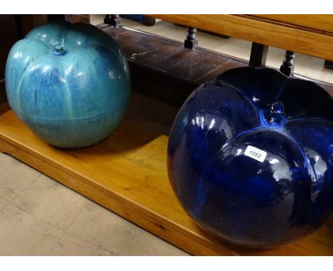 2 glazed ceramic pumpkins