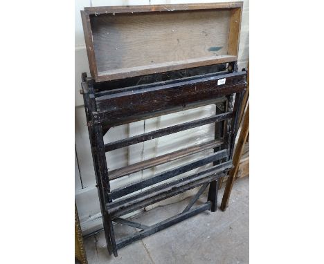 A Vintage folding easel