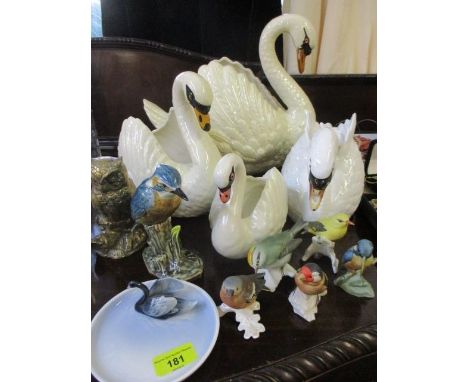Five Goebel models of birds, ceramic swans and other models of birds 