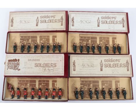 John Tunstill's Soldiers Soldiers British Army sets 10 Riflemen at attention (four), 5 and 7, Foot Guards with and without co