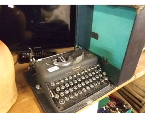 IMPERIAL GOOD COMPANION TYPEWRITER