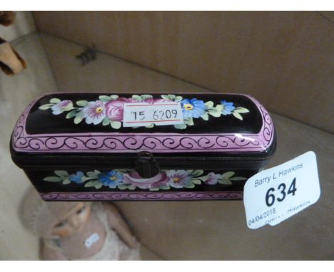 VINTAGE TRINKET PORCELAIN BOX,BLACK AND PINK