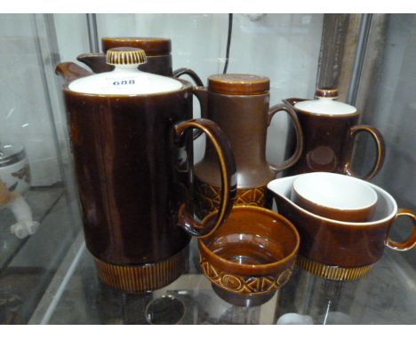 POOLE COFFEE AND HOT WATER POT,JUG AND SUGAR PLUS BESWICK COFFEE AND WATER POT AND SUGAR