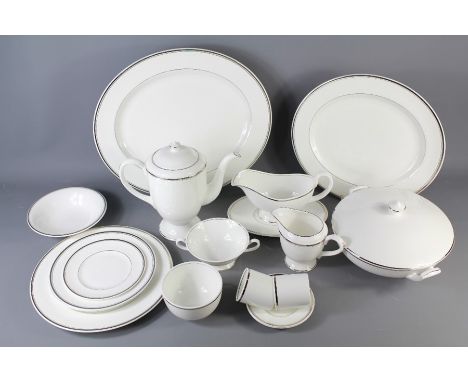 A Royal Worcester 'Silver Jubilee' Dinner and Coffee Service. The 1984 service comprising eight dinner plates, eight fish pla