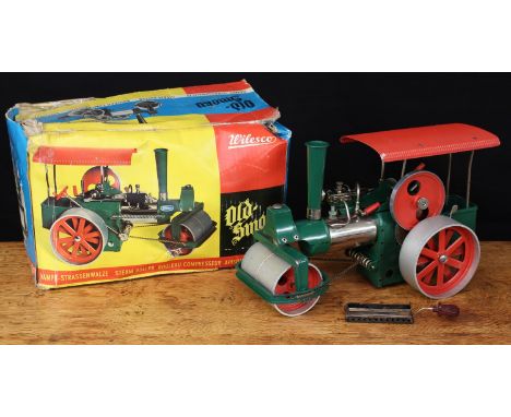 A Wilesco D36 live steam roller (Dampf-Strassenwalze) "Old Smoky", green painted body with red canopy, mirror polished nickel