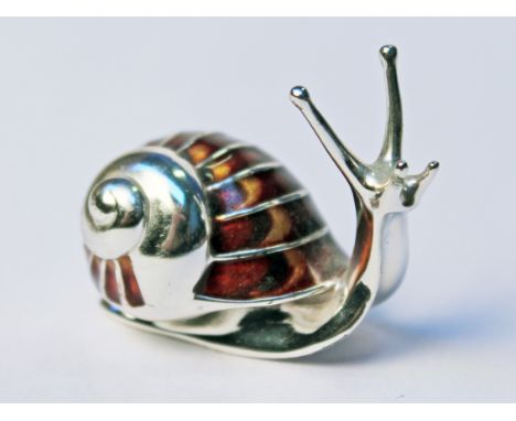 A contemporary hallmarked silver enamel snail, length 3.3cm, gross wt. 20.9g.