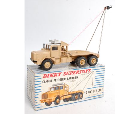 French Dinky Toys, No.888 Berliet Crane Truck, finished in beige with plastic hubs, white roof and hook attached, in the orig