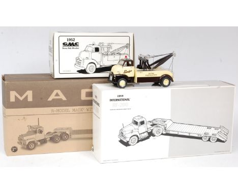 First Gear 1/34th scale commercial vehicle group, 3 boxed examples to include No.19-2108 "Tollway and Tunnel Authority" 1959 