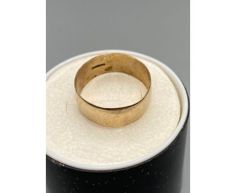 Antique gent's wedding band, Ring size U. [2.72 Grams] 