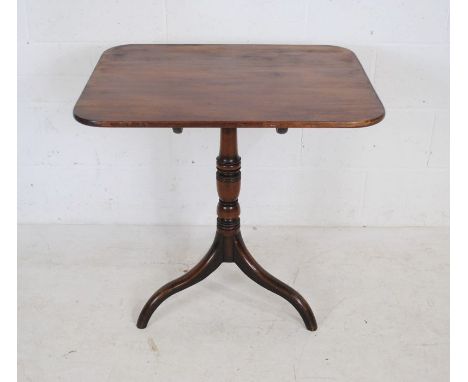 A Georgian mahogany rectangular occasional table on turned tripod base - length 73cm, depth 57cm, height 73cm