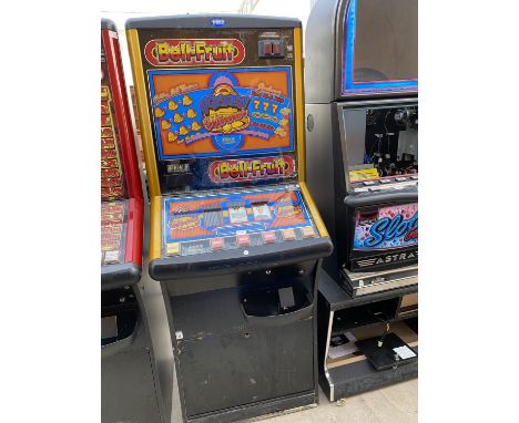 A 'BELL-FRUIT' FRUIT MACHINE FOR SPARES AND REPAIRS BUT WITH KEY 