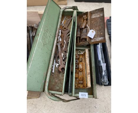 A METAL TOOL BOX CONTAINING AN ASSORTMENT OF SPANNERS 