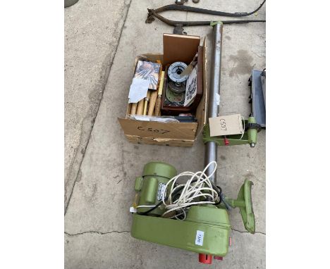 A WOOD TURNING LATHE AND AN ASSORTMENT OF LATHE TOOLS AND CHISELS 