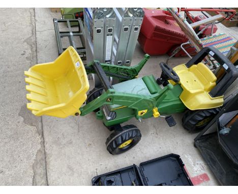 A JOHN DEERE CHILDS PEDAL TRACTOR 