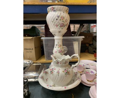 A VINTAGE IRONSTONE WASHBOWL AND JUG PLUS A JARDINIERE 