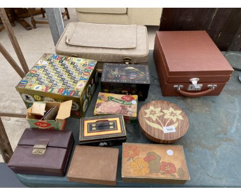 AN ASSORTMENT OF ITEMS TO INCLUDE PICNIC HAMPER, TRAVEL CASE, TREEN BOXES AND A CASH TIN ETC