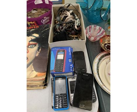 A QUANTITY OF VINTAGE MOBILE PHONES PLUS COSTUME JEWELLERY 