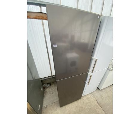 A SILVER LIEBHERR UPRIGHT FRIDGE FREEZER 