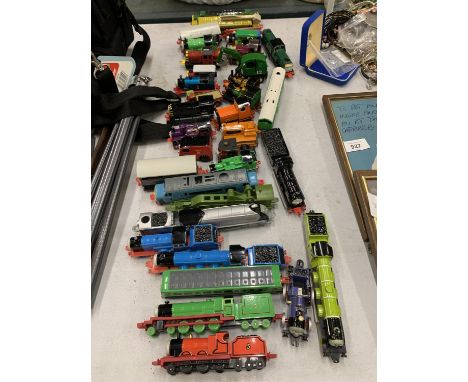 A COLLECTION OF THOMAS THE TANK ENGINE AND FRIENDS DIE CAST TRAINS 