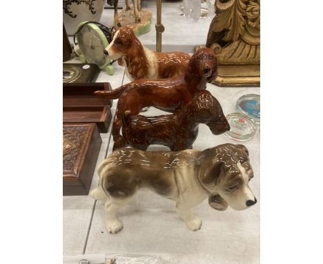 A GROUP OF FOUR COOPERCRAFT CERAMIC DOG FIGURES TO INCLUDE A SPANIEL, RED SETTER, ETC 