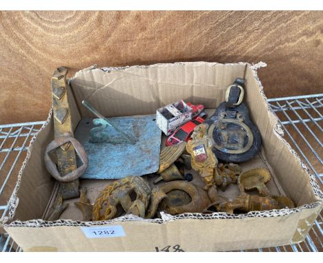 AN ASSORTMENT OF ITEMS TO INCLUDE HORSE BRASSES, A SUNDIAL TOP AND CAST ANIMAL FIGURES ETC 