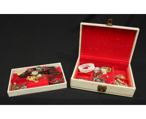 A quantity of assorted costume jewellery including a Silver bangle with gilt decoration, a silver brooch and bracelet togethe