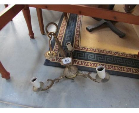 A 3 lamp ceiling light