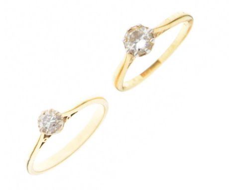 Two diamond single stone rings, one stamped '18ct Plat', size L approx, the smaller unmarked, size M approx, 5.1g gross appro