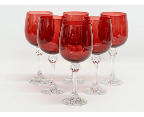 A set of 6 vintage ruby wine glasses. 7.5x19.5cm. 