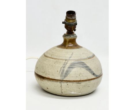 A Mid Century stoneware table lamp. 18x21cm 