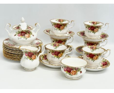 A 27 piece Royal Albert ‘Old Country Roses’ tea service. 