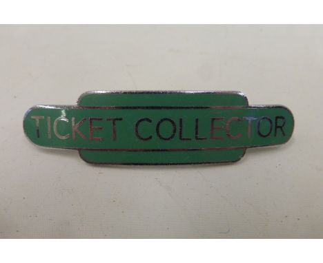 A B.R. Southern Region totem green enamel cap badge "Ticket Collector".
