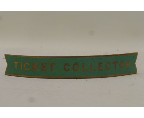 A B.R. Southern Region fishtail green enamel cap badge "Ticket Collection".